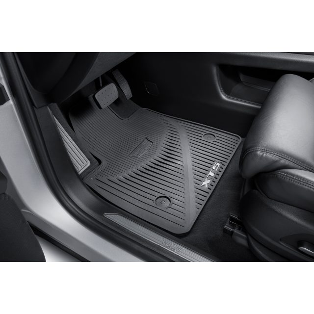 Cadillac xt5 floor mats with deals logo