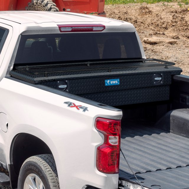 2017 chevy online silverado tool box