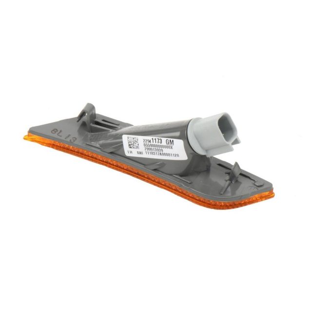 GM Genuine Parts Front Driver Side Marker Lamp | 22941173 GM Genuine Parts Front Driver Side Marker Lamp | 22941173