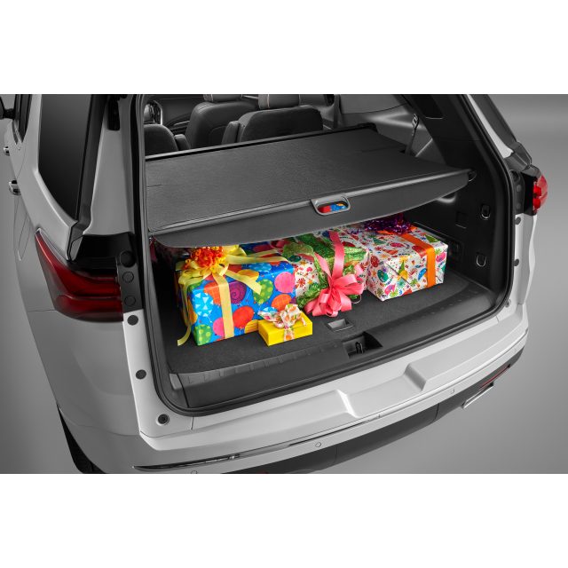 Chevrolet Cargo Area Shade in Jet Black | 84449319 | Chevrolet