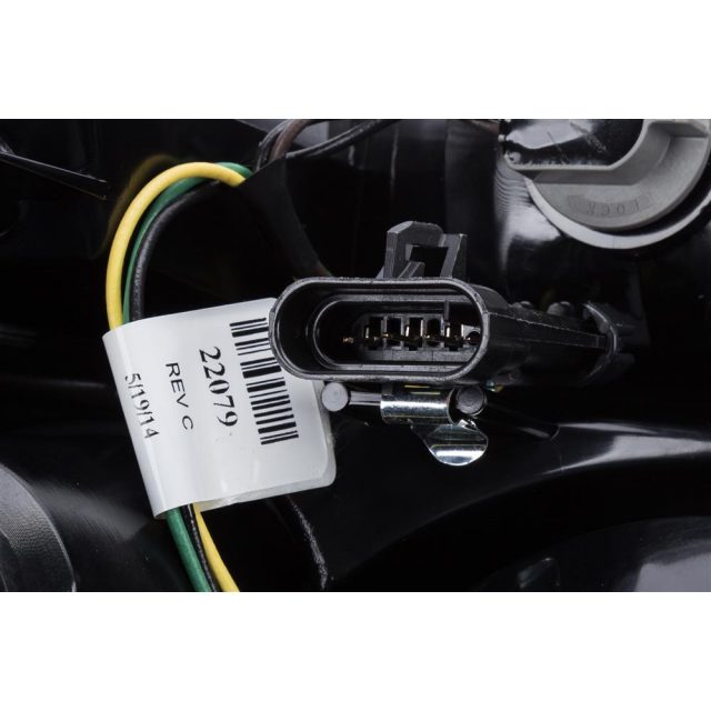 GM Genuine Parts Driver Side Tail Lamp Assembly | 25971597 GM Genuine Parts Driver Side Tail Lamp Assembly | 25971597