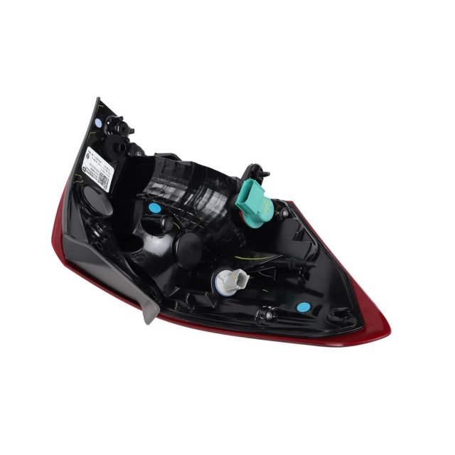 GM Genuine Parts Rear Passenger Side Stop Lamp | 84769836 GM Genuine Parts Rear Passenger Side Stop Lamp | 84769836